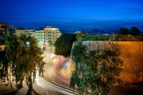Отель Castello City Hotel  Ираклион